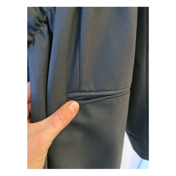 COS wool black blazer with gathered details - Picture 13 of 15